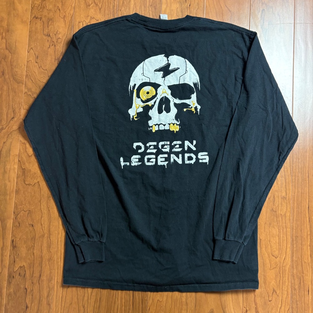 Gildan Degen Legends Skull Graphic Long Sleeve Shirt Black Large Streetwear